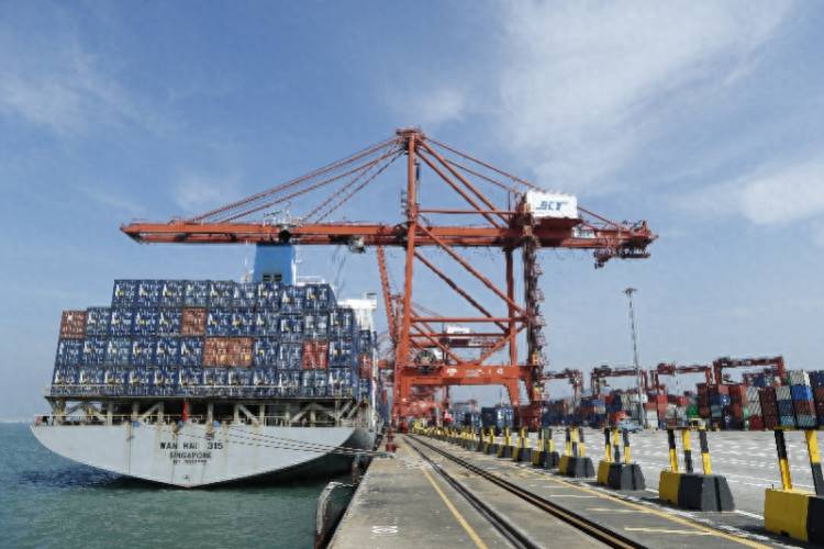 广东4月外贸进出口增速提升至13%，超过一季度增长水平