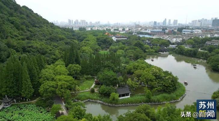 玉峰山，城市繁华背后的生态屏障 