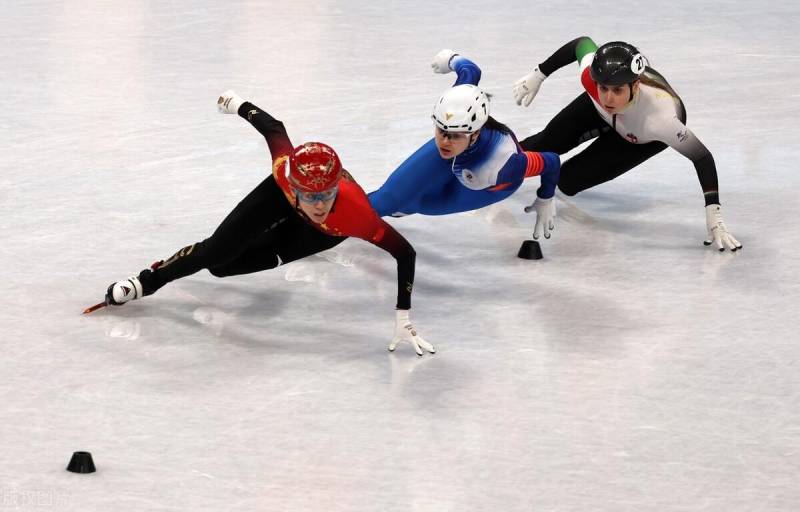 21年短道速滑世界杯北京站，张雨婷女子500米初赛顺利晋级