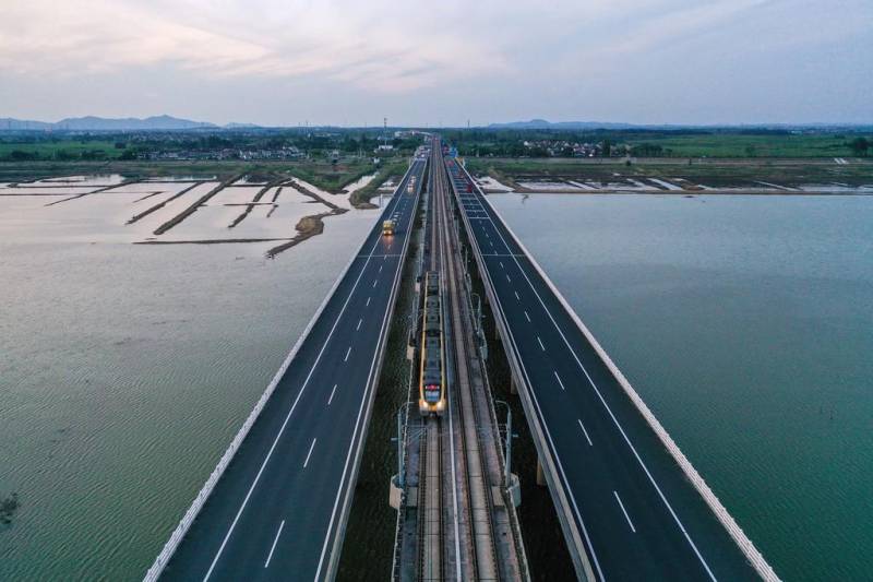 南京天空之镜石臼湖，空灵清澈的绝美风光之旅