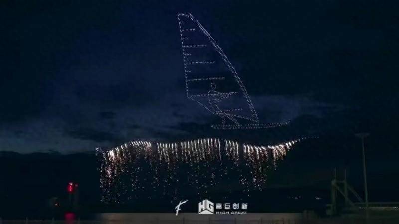 深圳龍崗無人機團隊在法國夜空表縯 爲奧運賽事增添光彩