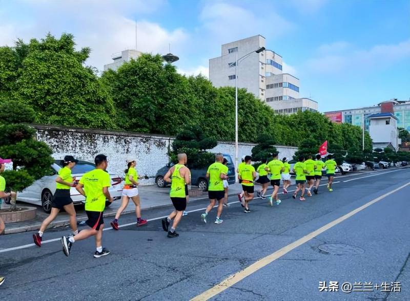 曹先生的微博，减肥路上笑与泪，尴尬后的深刻自省