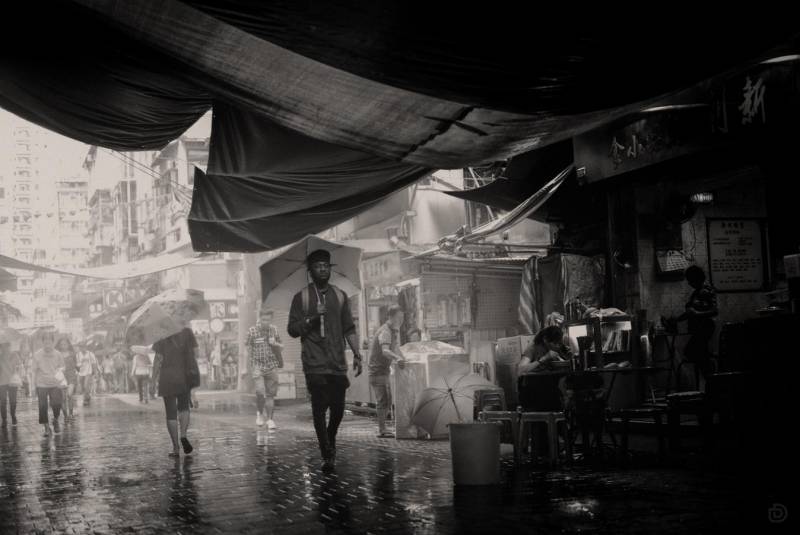 攝影家何藩黑白照片，追溯香港舊時光影