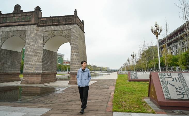 张晓雅专访03，从世界冠军到川大园丁，传承女排精神