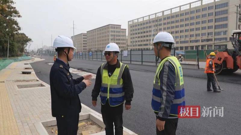 武汉柏泉古镇，店小二精神助力，古韵街区焕新颜