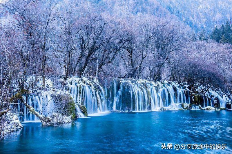 黄龙简介，四川黄龙景区风光名胜全接触