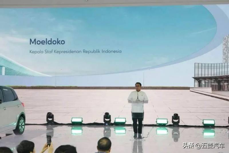 五菱缤果印尼正式开售，引领当地电动汽车新潮流