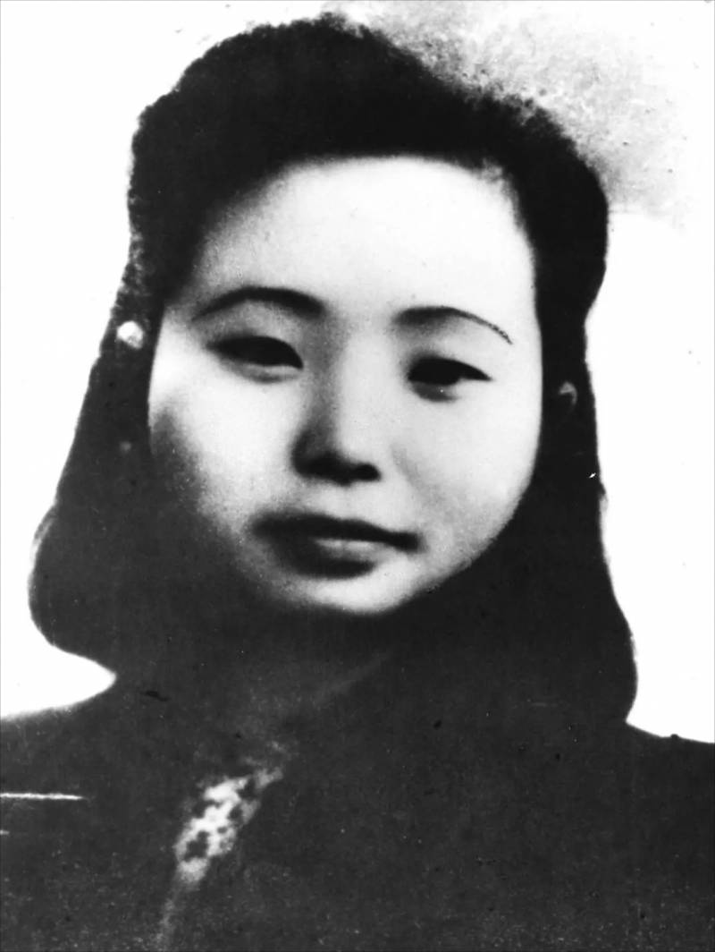 73年前江姐壮烈牺牲，昔日特务被判死刑，28年后证实曾助江姐