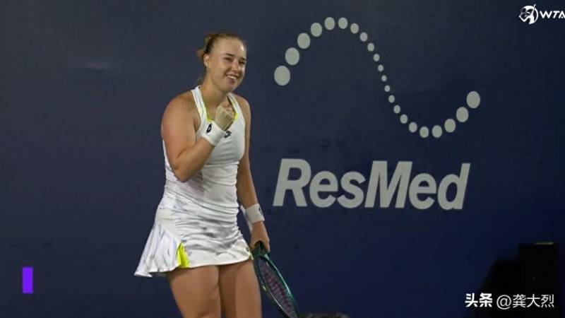 2024澳网决赛沃兹尼亚奇2，布林科娃再演逆转胜
