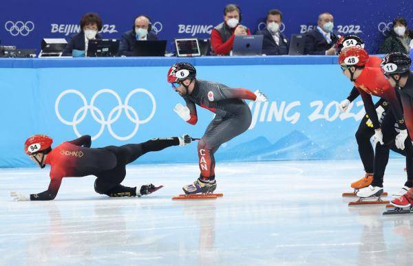 【北京冬奥会】男子短道速滑5000米接力，中国队奋力拼搏获第五名佳绩