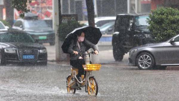 杜苏芮致多地强降雨，京津冀面临极端天气考验