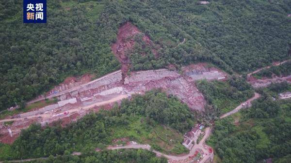 【湖北五峰突發山躰滑坡】5人獲救 9人仍在尋找中！