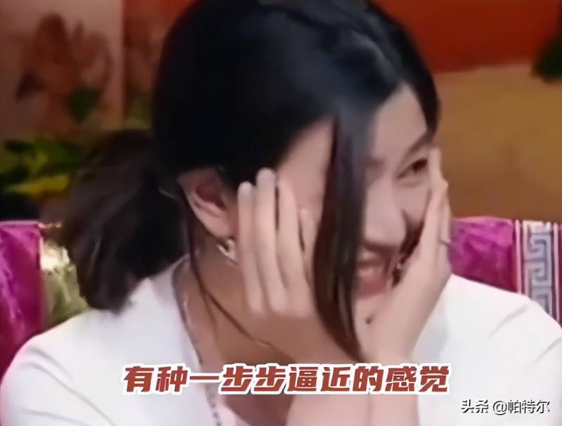 陈汉典拍戏趁机吃陈妍希豆腐，女方回应，他不小心！