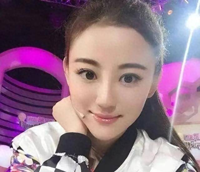 26岁演员徐婷，身负家庭重担，因病离世引人深思