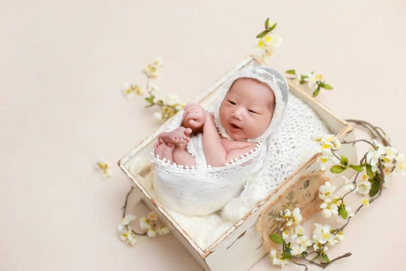 上海玛瑞莎摄影微博，9.9新生儿照引关注，记录宝宝成长瞬间