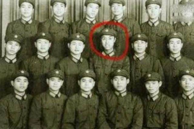 张克莎，成为中国首位变性人，低调嫁富商并相守18年，丈夫至死未悉真相