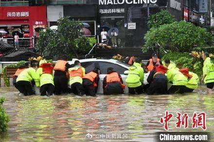 台风杜苏芮肆虐福建，145万人遭受重灾