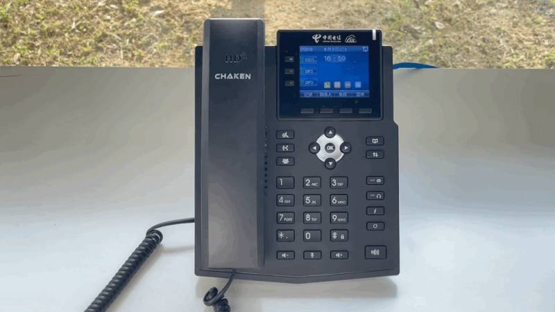 「方位V63商务彩屏话机」可信通信国标SIP话机上市，提升接通率