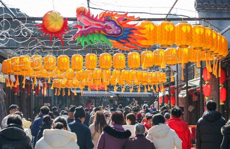 【官方数据】文旅部公布，春节假期全国国内旅游出游3.08亿人次