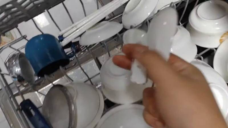 美的新款洗碗機橫曏測評來了，性能、便捷與價格對比分析
