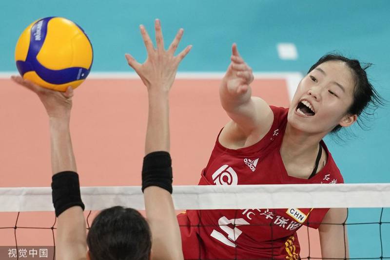 2014年女排亚洲杯小组赛中国3-1逆转泰国，取得关键胜利