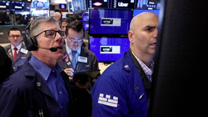 三大股指跌超5%！全球市场巨震，美股遭遇重挫