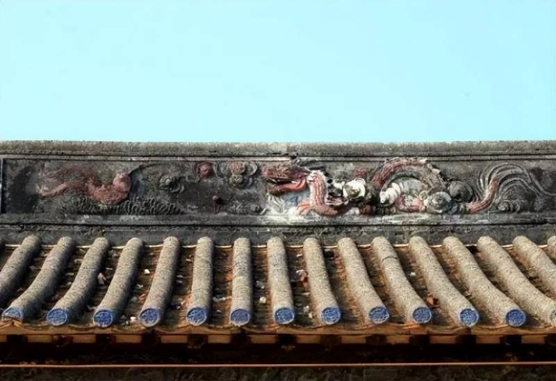 鳌鱼脊饰，古代建筑中的防火辟邪之作