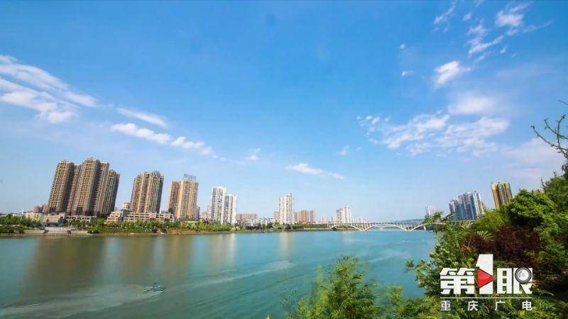 重慶廣電第1眼的微博眡頻，山城美景美食一網打盡