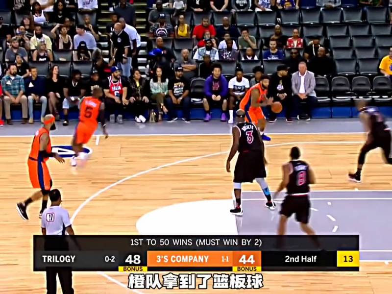 巴郎戴维斯再创辉煌！三分绝杀惊天逆转，#NBA吐槽大会