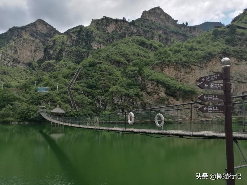 霞云岭金水湖景区，山水画卷中的宁静天地