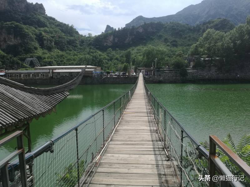 霞云岭金水湖景区，山水画卷中的宁静天地