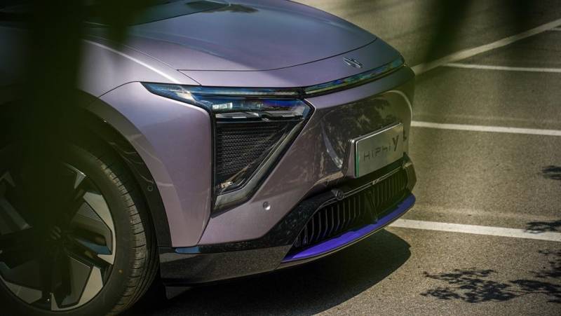 高合HiPhi X，豪华智能电动SUV，售价57.9万，诠释未来出行！