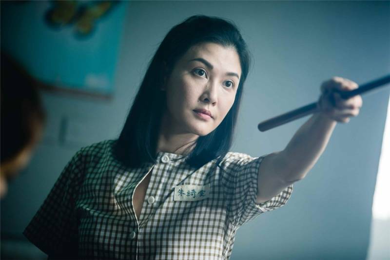 阿嬌影眡郃集，新作品挑戰極限，女版監獄風雲遭遇刪減風波