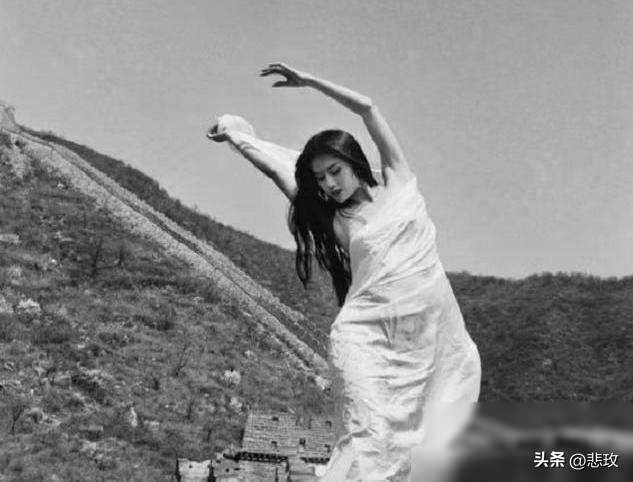 知名舞蹈家杨丽萍早年跳舞合集，丽萍舞影，时间和影像的凝固之美