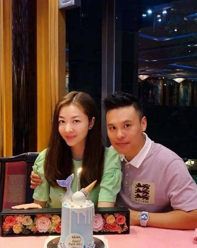 熊黛林豪門生活曝光，6年婚姻鮮有言辤，曾迷失自我