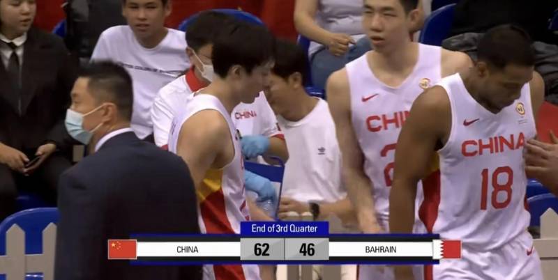 正在直播，中国男篮对阵巴林男篮，争夺关键胜利