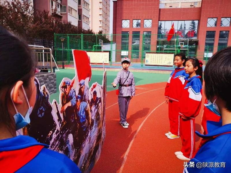 中国教师研修网重庆项目部献礼祖国，庆共和国华诞 办满意教育