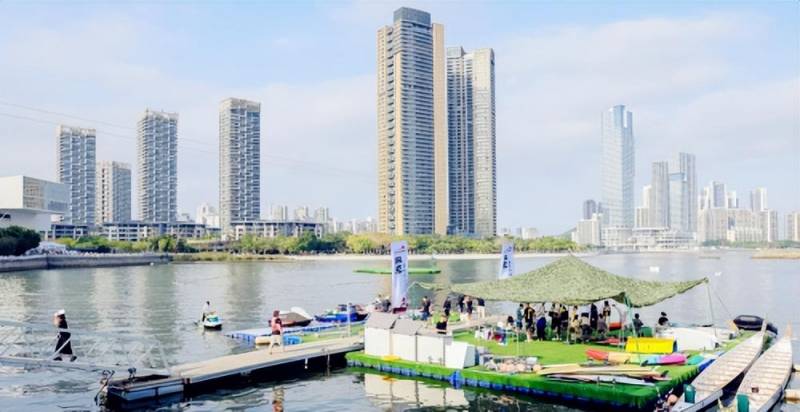 第十五屆深圳灣國際遊艇展啓幕，展示奢華與創新的海洋盛宴