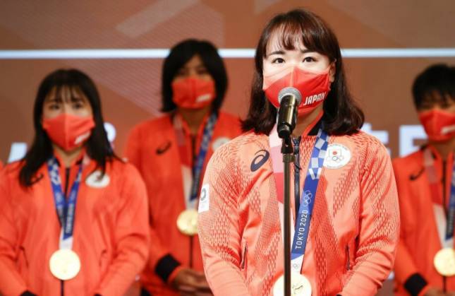 伊藤美誠獲女單銅牌，日乒表彰大會上獲800萬日元獎勵，劍指世乒賽2金