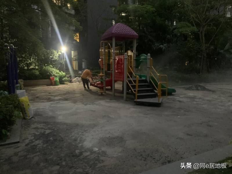 兒童遊樂場地麪彈性橡膠顆粒地墊施工做法及案例分享