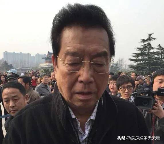 李双江为子坚守，期待归来，铺路弟弟，承担家庭重担