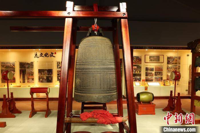 福建泉州新发现明代古钟 揭秘418年历史传承