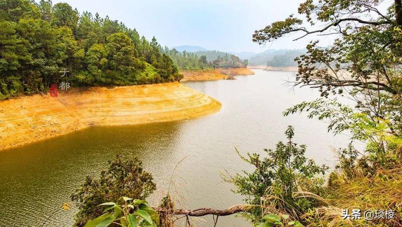 千岛湖旅游的微博，江西人造小千岛湖惊喜多，美景美食两不误