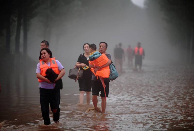 8月2日河北涿州，洪水肆虐 救援行动紧急展开