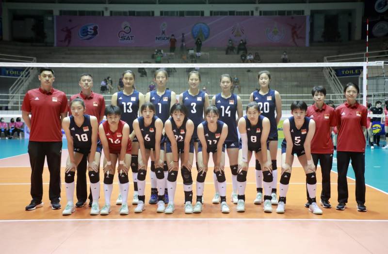 U18女排亚锦赛中国3比2险胜韩国队，荣获冠军