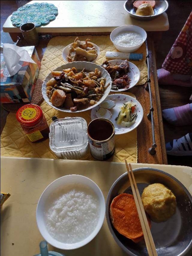 忆苦思甜餐，传统味道中的历史记忆