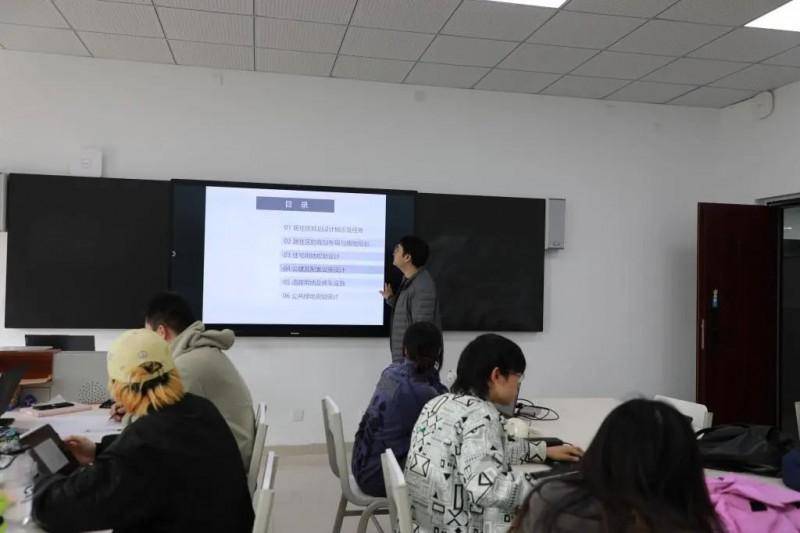 四川大学锦城学院教务处，推进教务改革 提高教学质量 培养创新人才