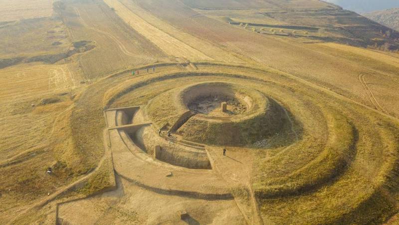 天坛圜丘，古建筑设计中的天地和谐理念