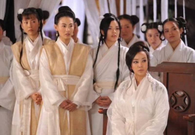 巾帼女英雄穆桂英是真实存在的吗，虚构人物还是历史原型？