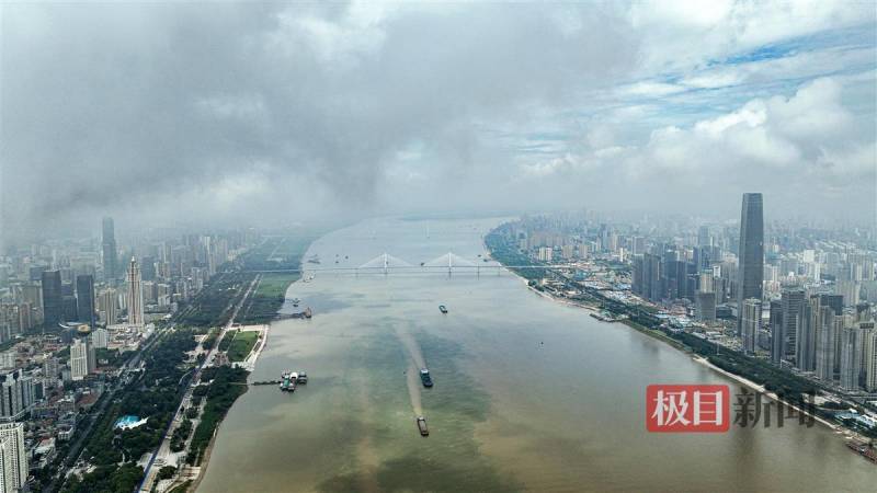 台风“杜苏芮”过境后的武汉，重建与复苏